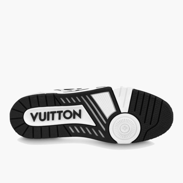 LV Trainer Yayoi Kusama Black White